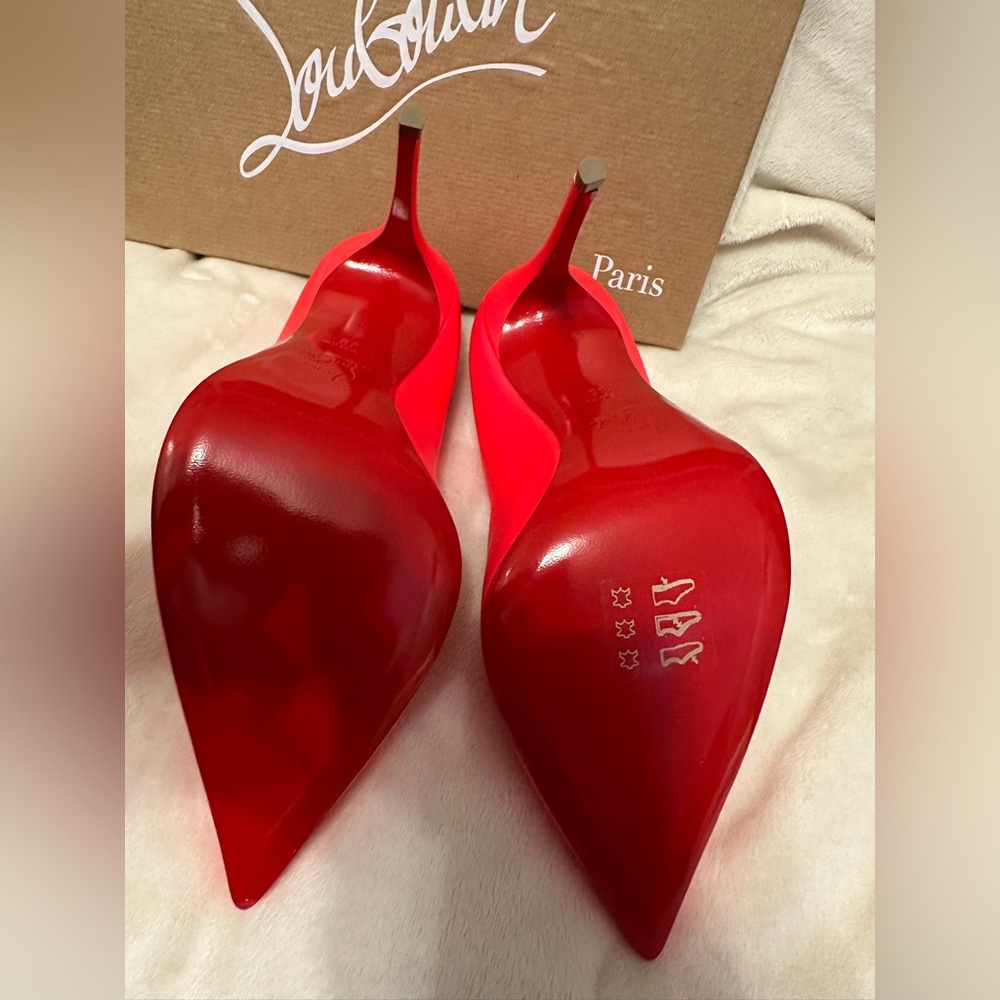 COPY - BNWT Christian Louboutin Hot Chick 100 Fluo Matt Heels, Size 35 - Picture 6 of 9